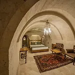 Ares Cave 괴레메