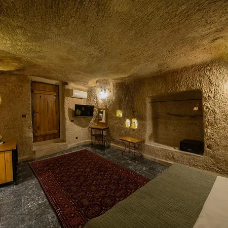 Ares Cave Hotel